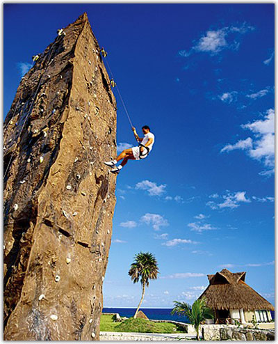 Aventura Spa Palace - Climbing Tower